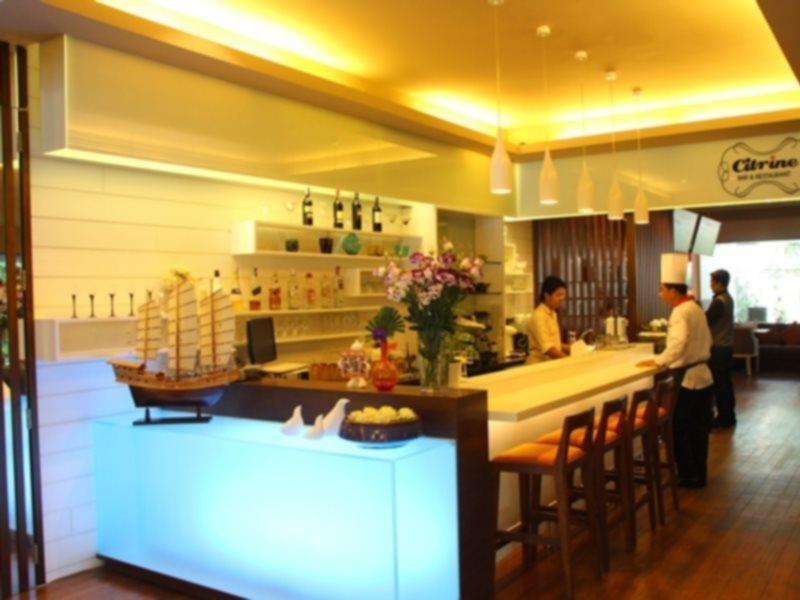 St. James Hotel Bangkok Exterior foto